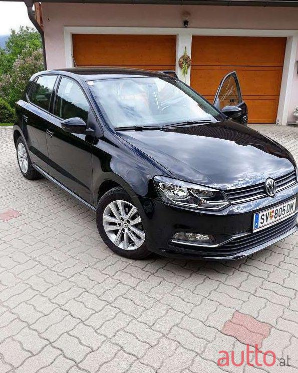 2016' Volkswagen Polo photo #1