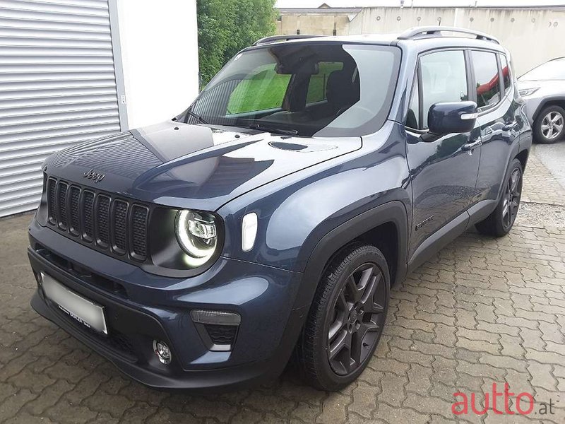 2021' Jeep Renegade photo #1