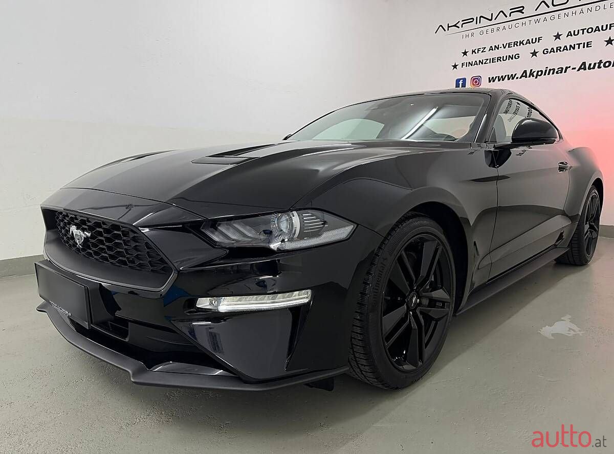 2019' Ford Mustang photo #3