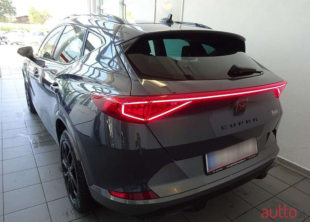 2023' Cupra Formentor photo #3