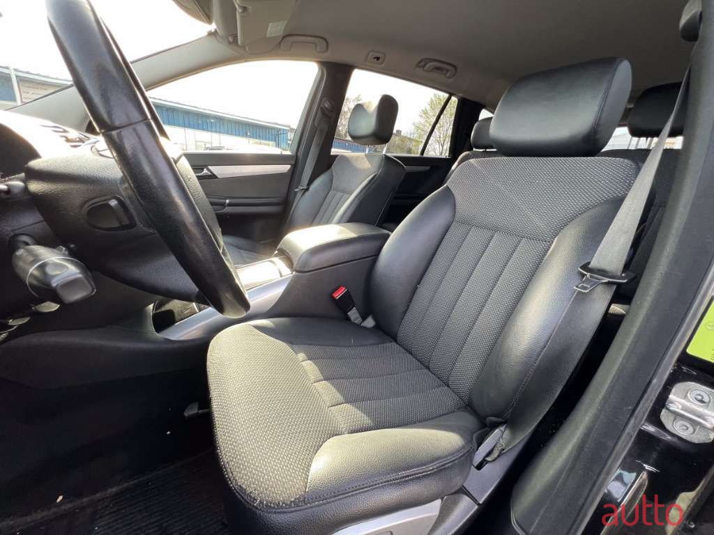 2007' Mercedes-Benz R-Klasse photo #6