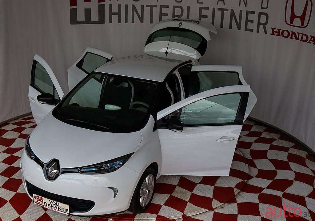 2017' Renault Zoe photo #3