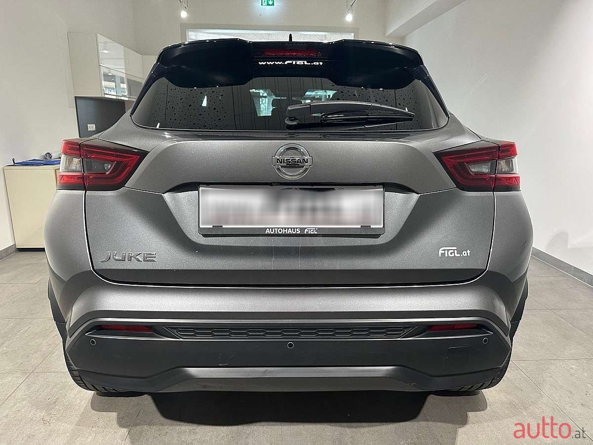 2021' Nissan Juke photo #6