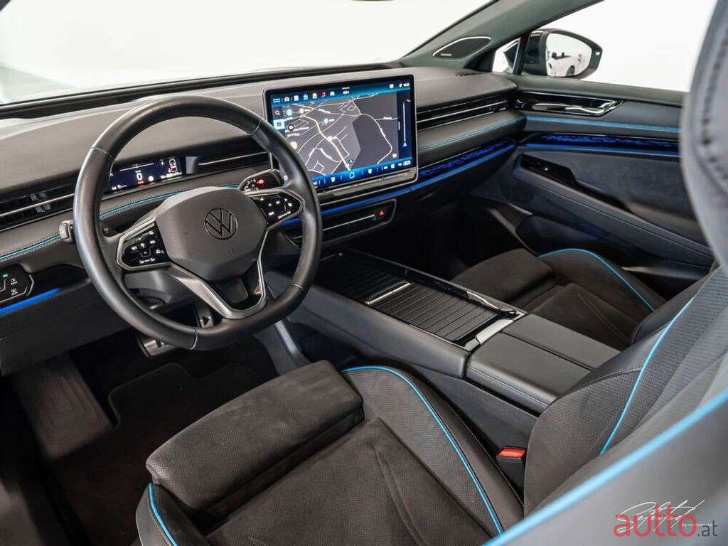 2023' Volkswagen Id.7 photo #6