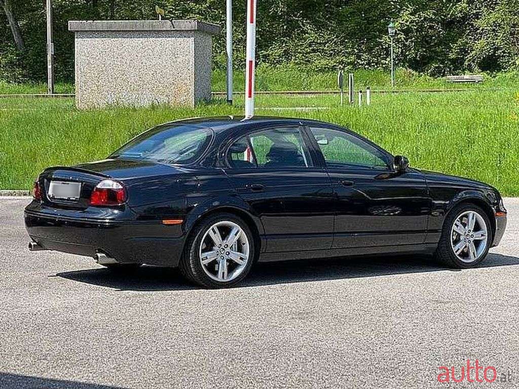 2004' Jaguar S-Type photo #3