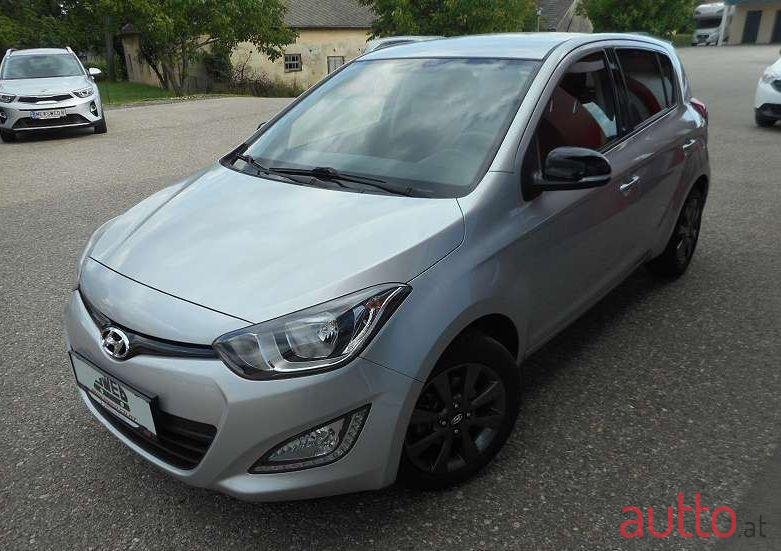2014' Hyundai i20 photo #1