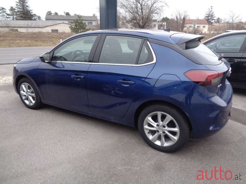 2021' Opel Corsa photo #2