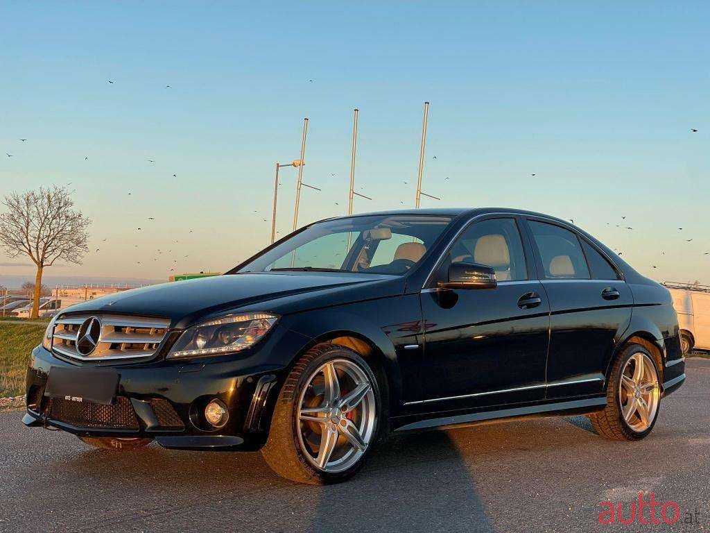 2009' Mercedes-Benz C-Klasse photo #3