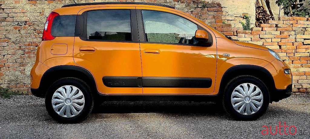 2016' Fiat Panda photo #6