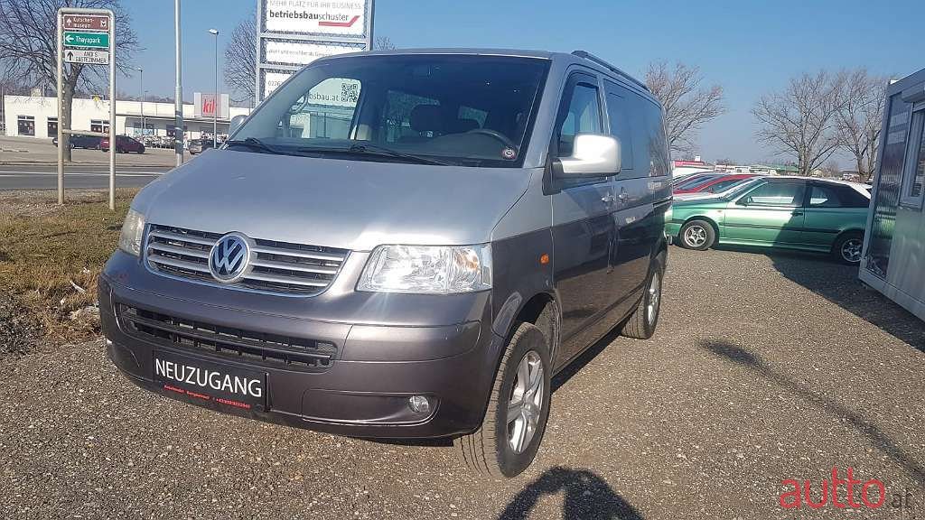 2006' Volkswagen T5 photo #1