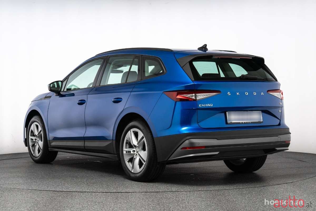 2022' Skoda Enyaq photo #3