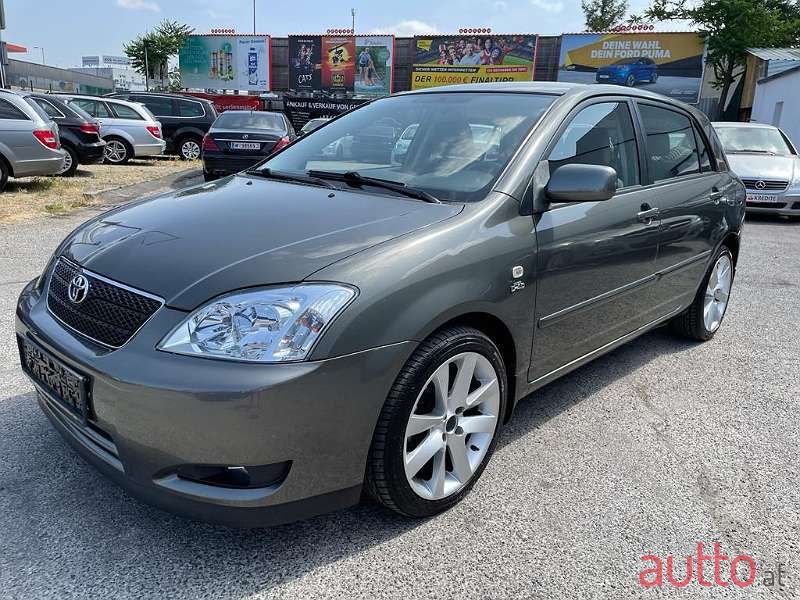 2003' Toyota Corolla photo #1