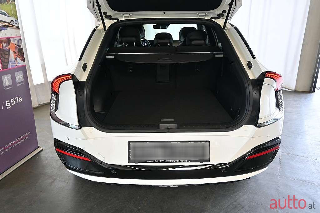 2021' Kia EV6 photo #5