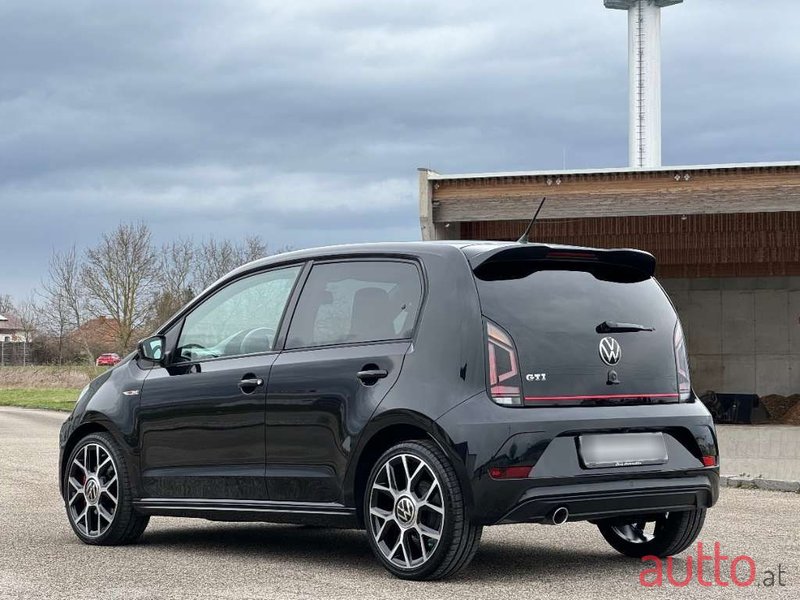 2020' Volkswagen Up! photo #6