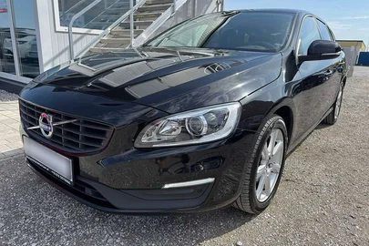 2017' Volvo V60