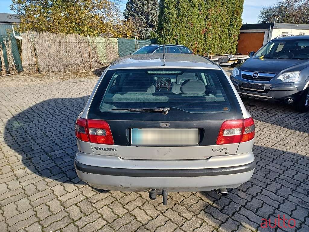 1999' Volvo V40 photo #3