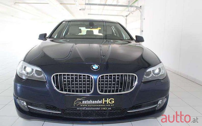 2012' BMW 5Er-Reihe photo #1