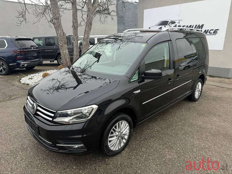 2017' Volkswagen Caddy photo #1