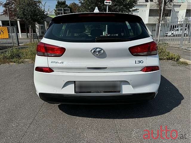 2019' Hyundai i30 photo #6