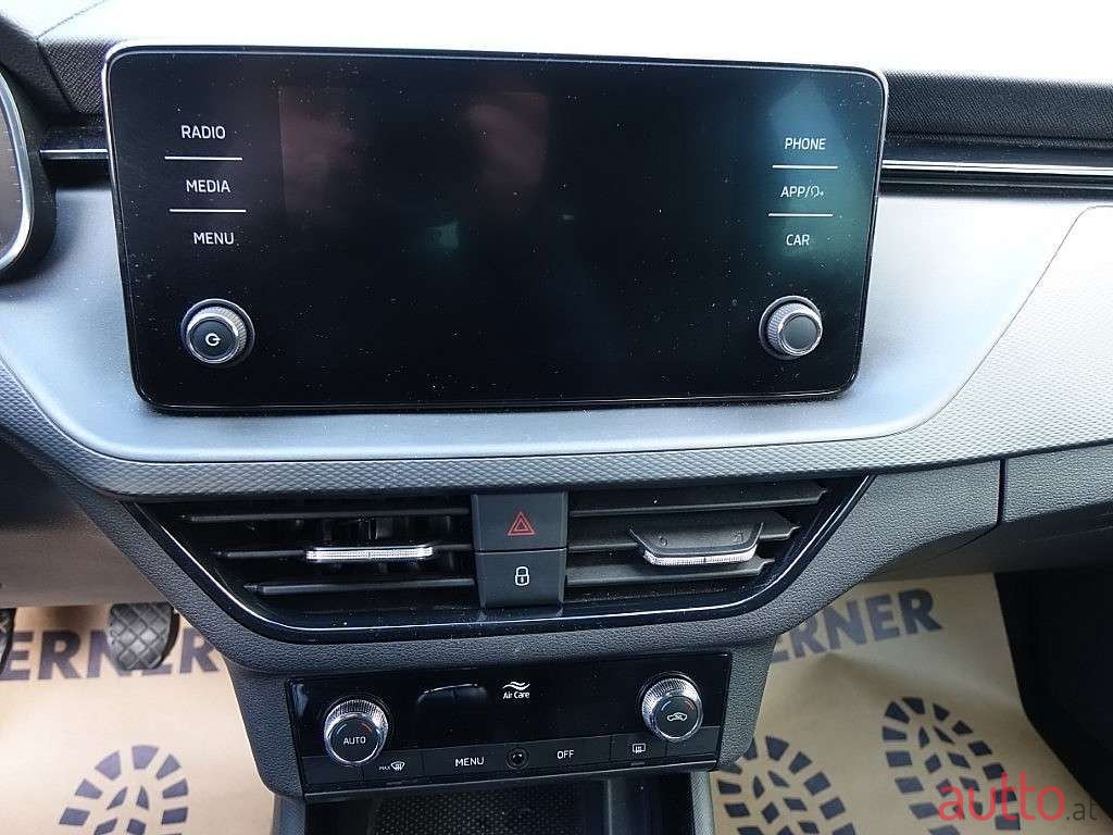 2023' Skoda Octavia photo #5