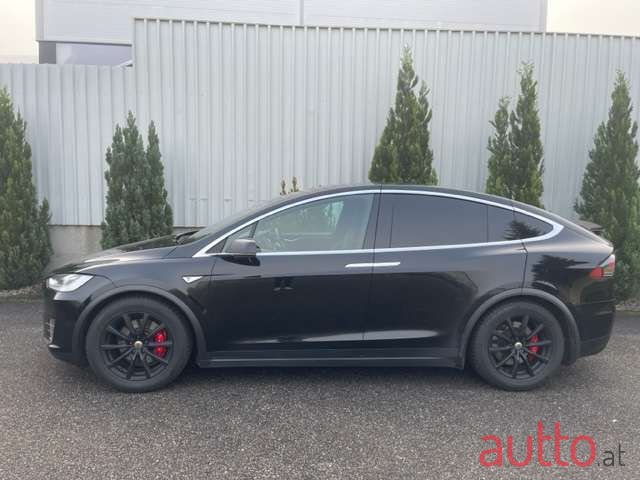2016' Tesla Model X photo #3