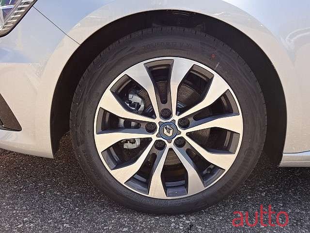 2021' Renault Megane photo #5