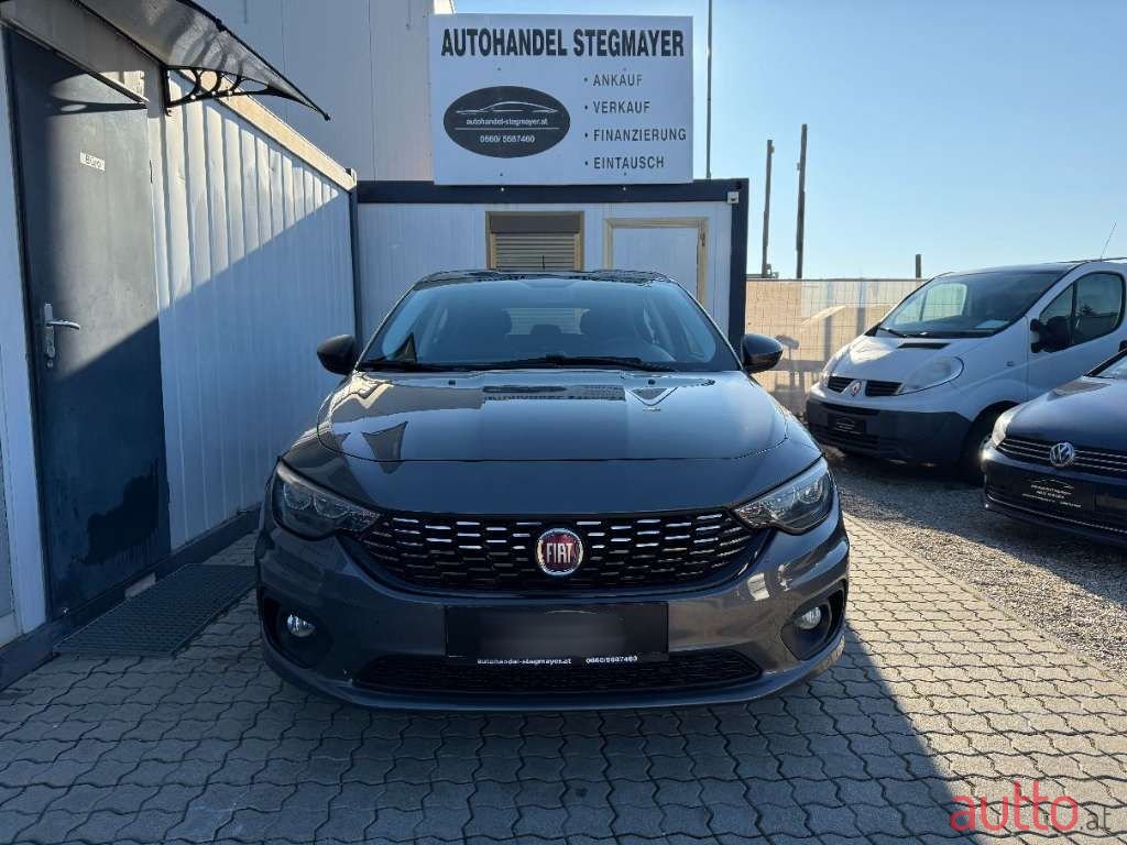 2016' Fiat Tipo photo #2