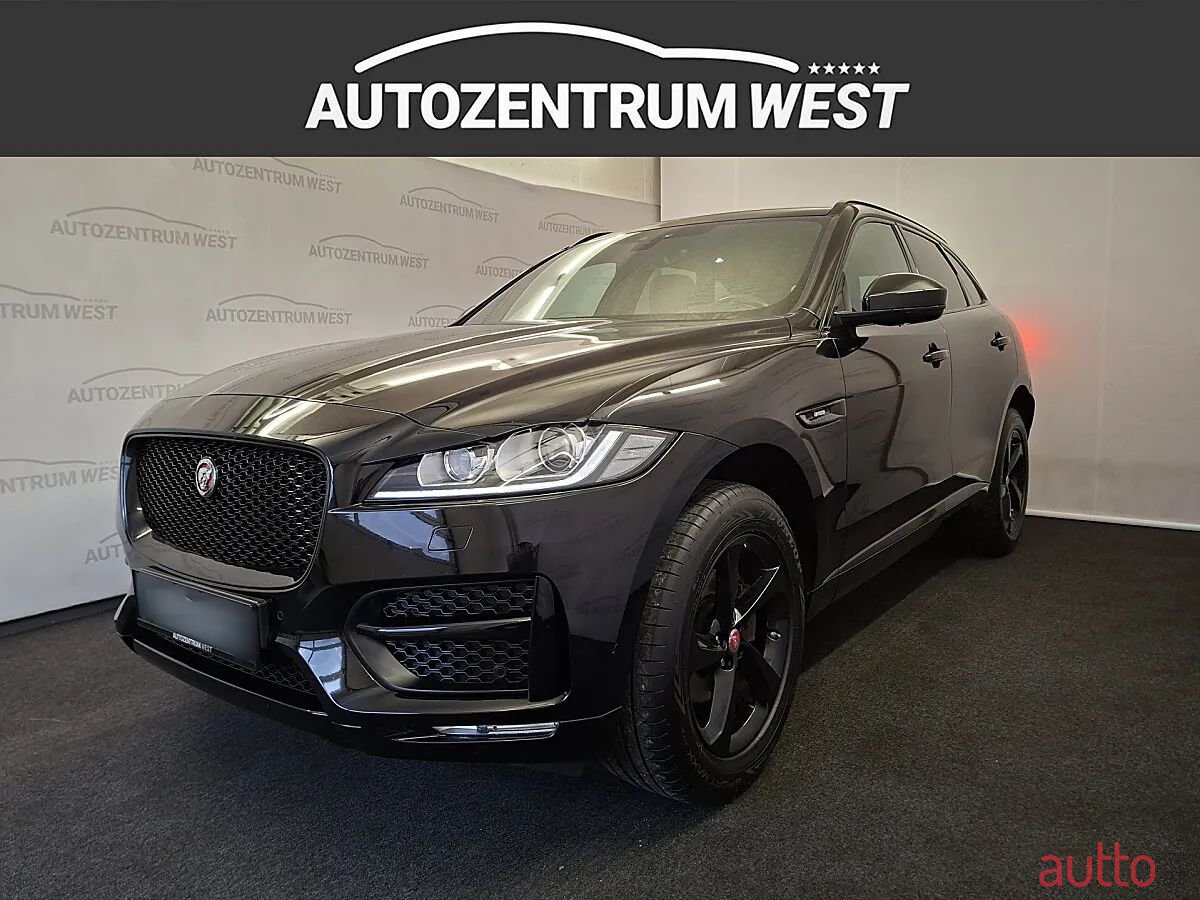 2019' Jaguar F-Pace photo #1