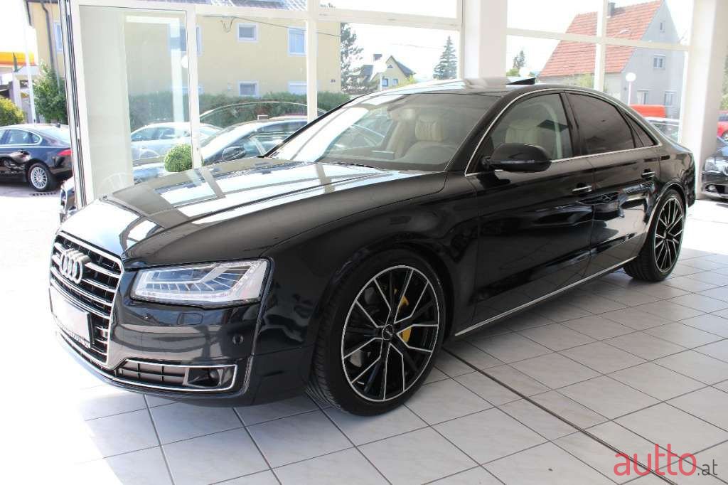 2015' Audi A8 photo #3