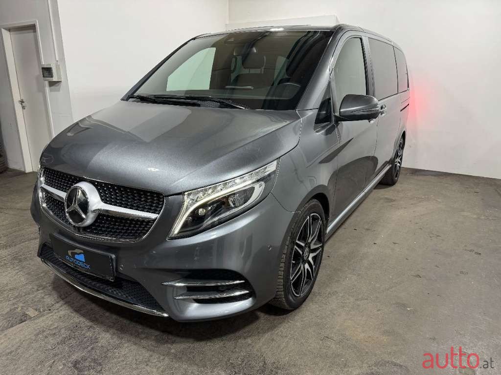 2020' Mercedes-Benz V-Klasse photo #5