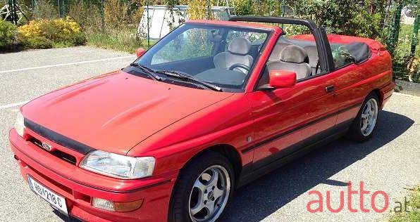 1993' Ford Escort photo #1