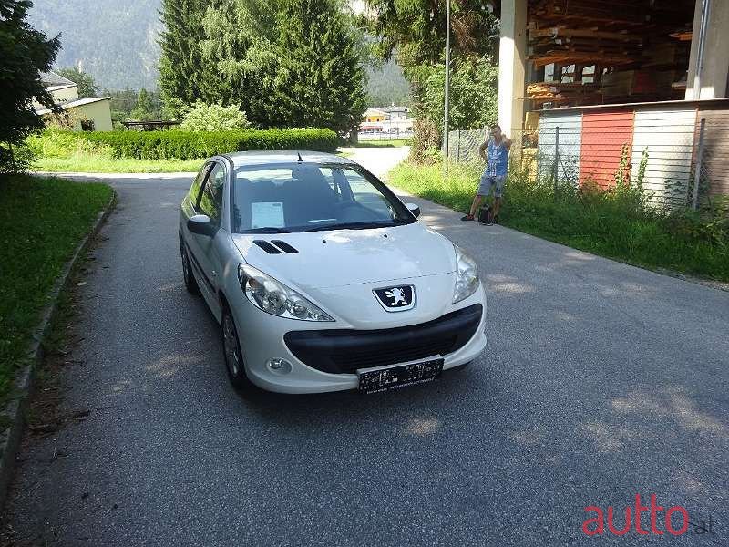 2011' Peugeot 206 photo #6