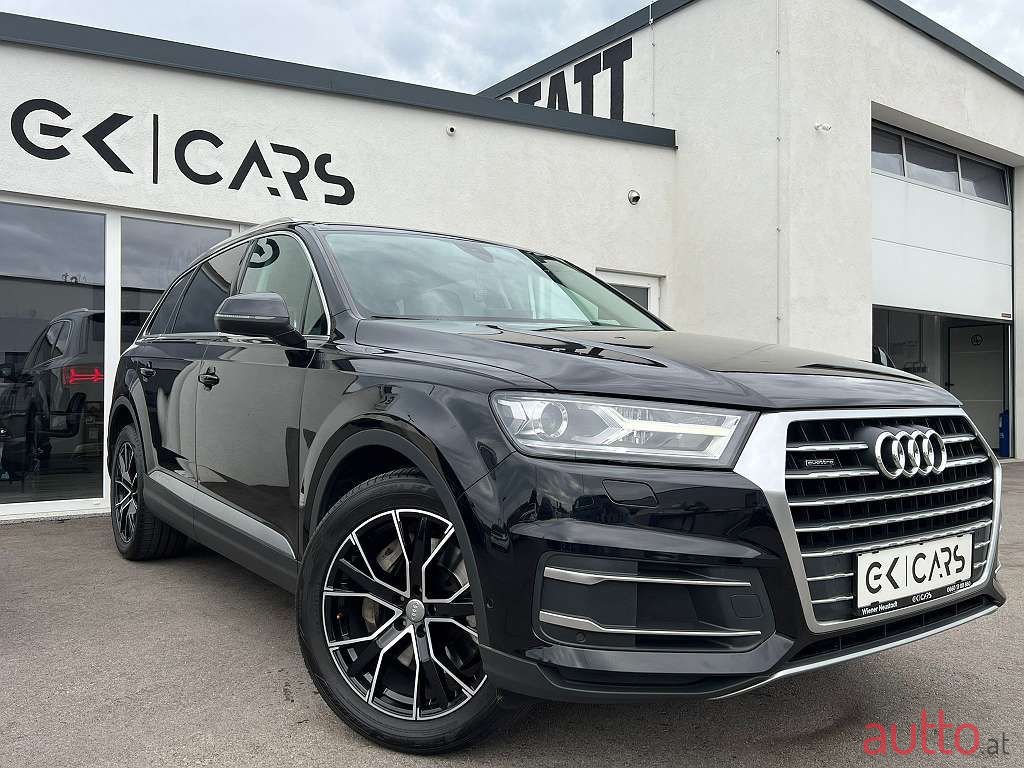 2017' Audi Q7 photo #3
