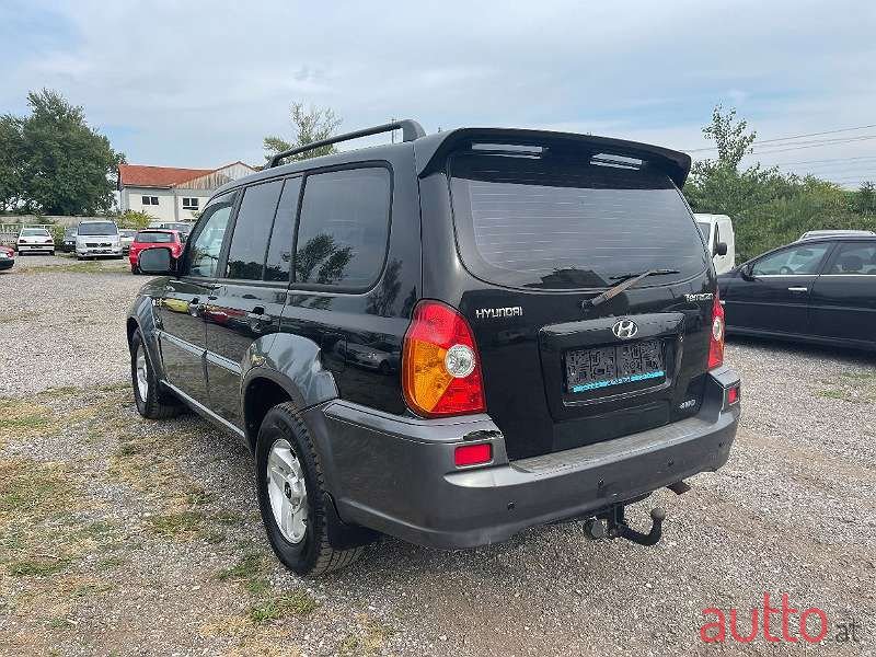 2003' Hyundai Terracan photo #6