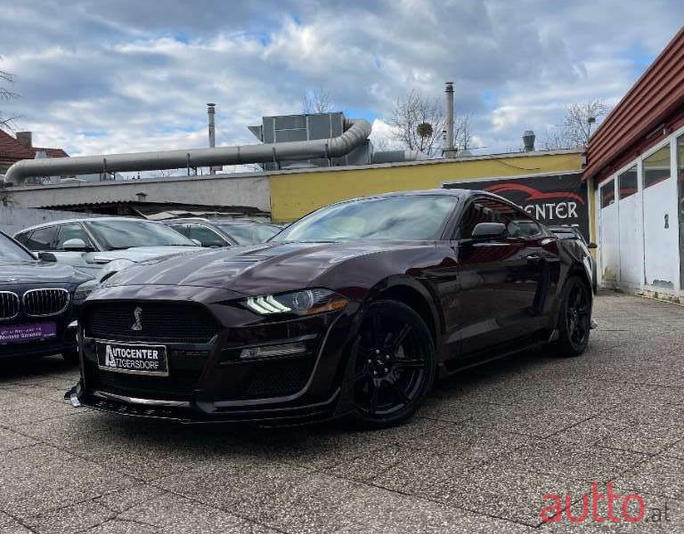 2018' Ford Mustang photo #3
