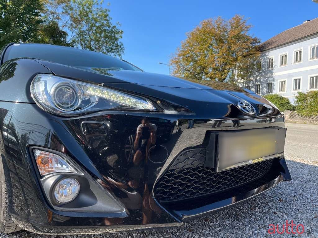 2012' Toyota GT86 photo #4