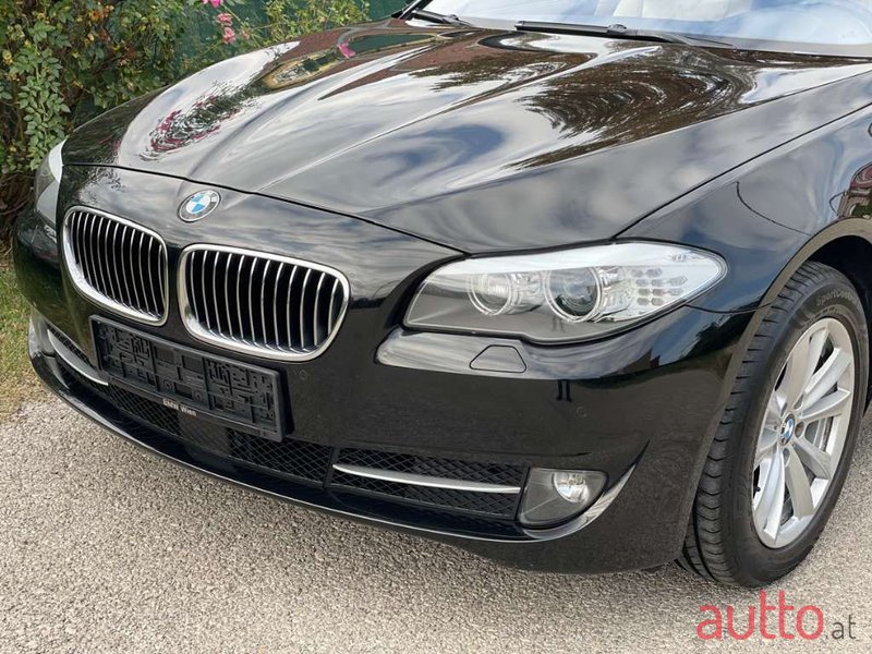2013' BMW 5Er-Reihe photo #3