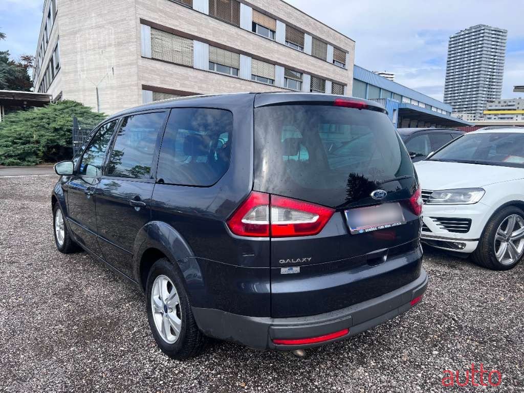 2006' Ford Galaxy photo #4