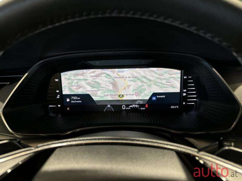 2020' Skoda Octavia photo #1