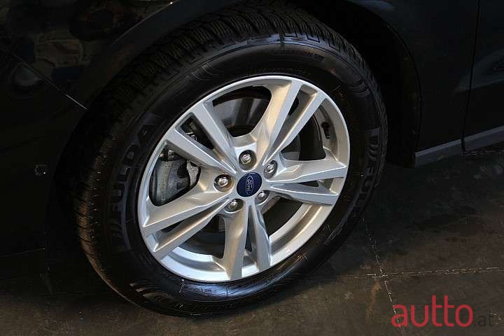 2020' Ford Galaxy photo #4