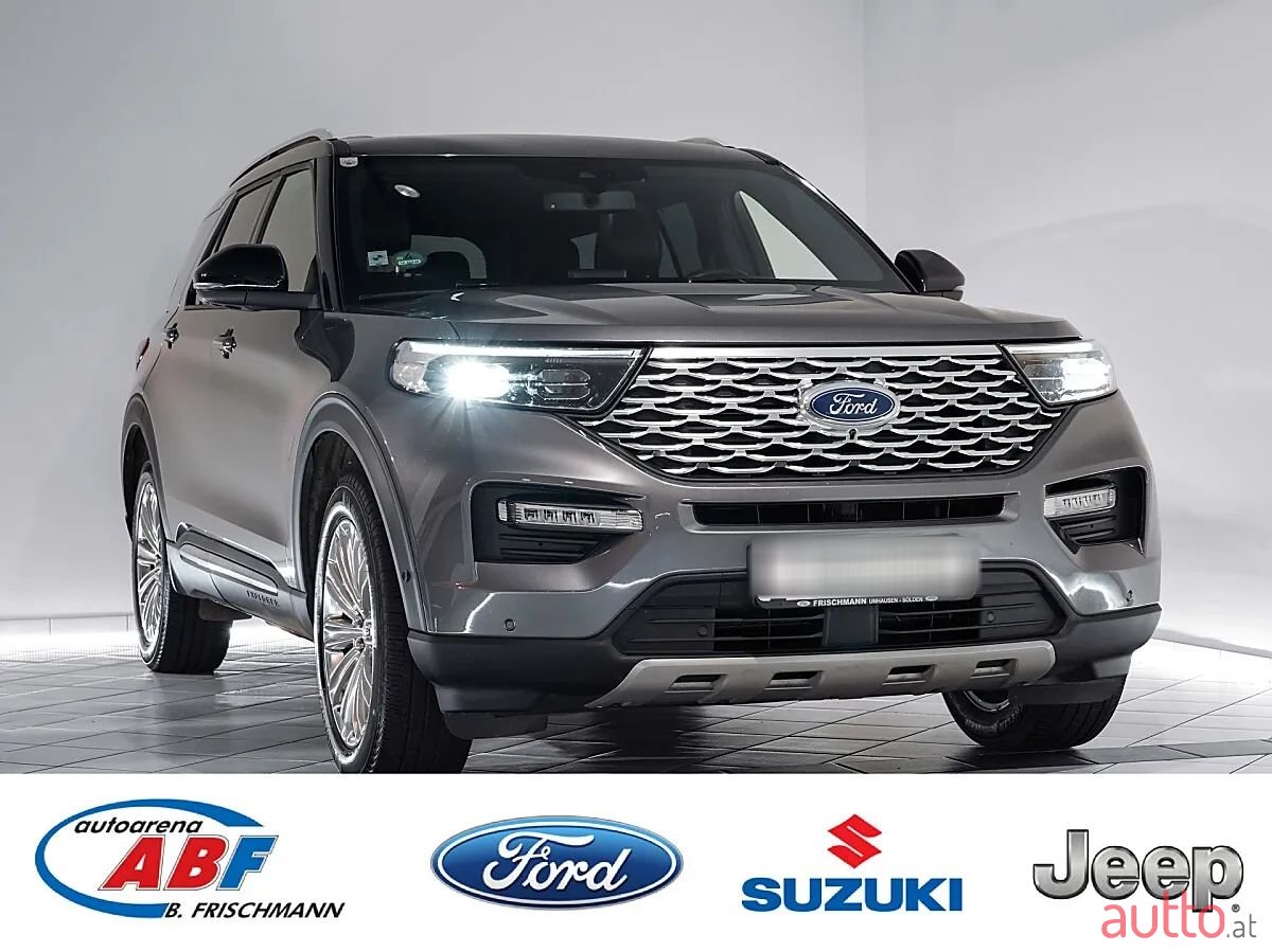 2021' Ford Explorer photo #1