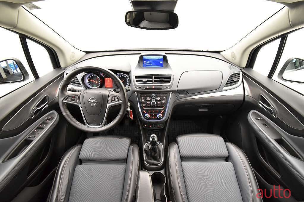 2013' Opel Mokka photo #5