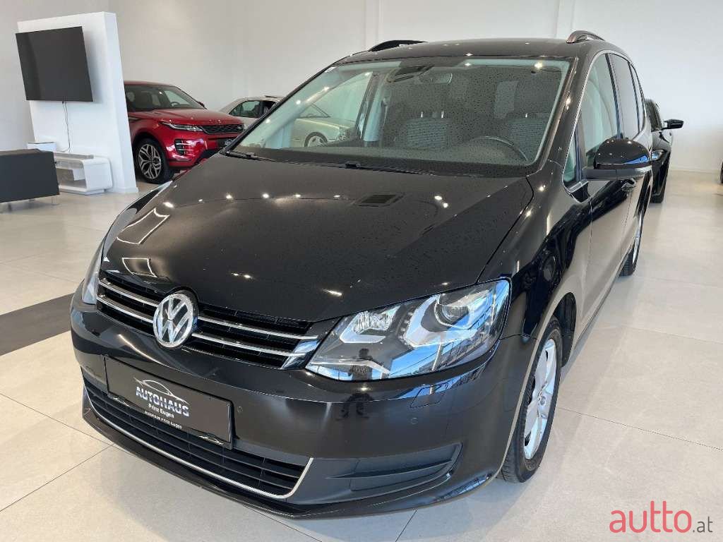 2015' Volkswagen Sharan photo #5