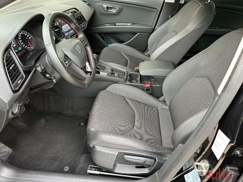 2019' SEAT Leon photo #5