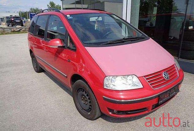 2004' Volkswagen Sharan photo #4