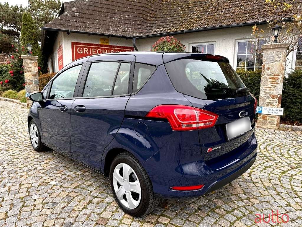 2014' Ford B-MAX photo #4