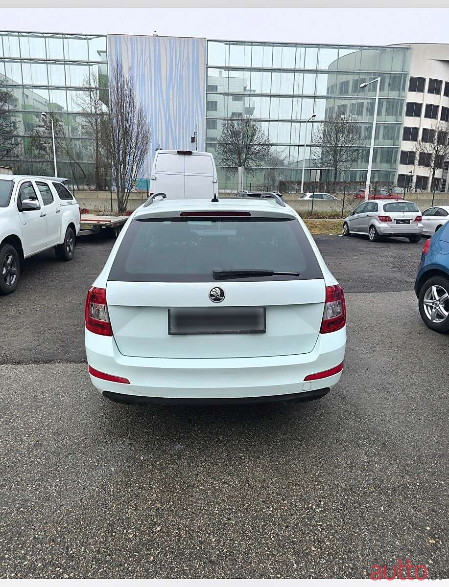 2016' Skoda Octavia photo #4