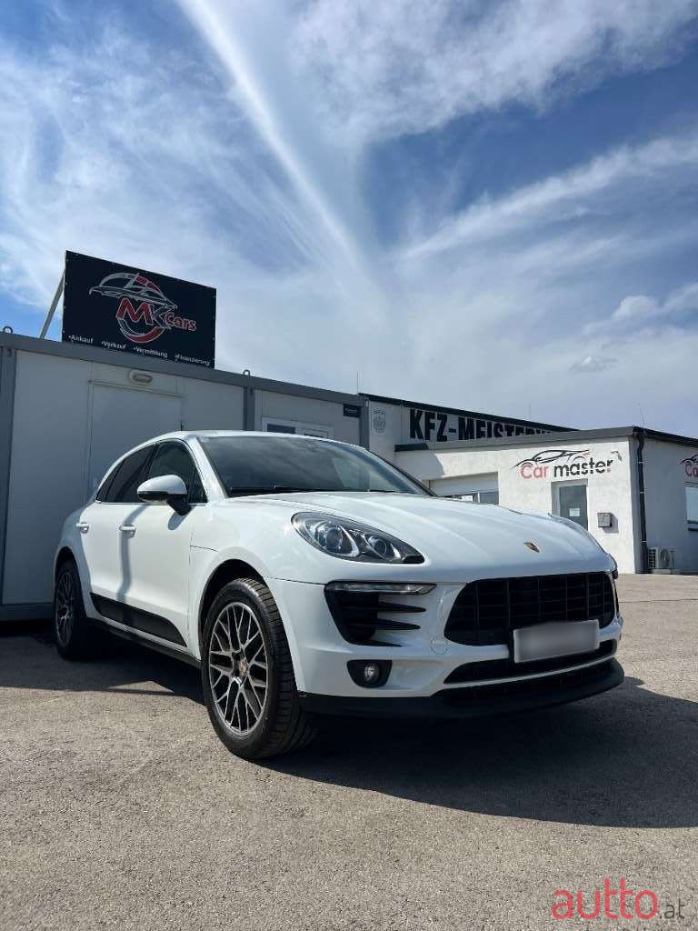 2016' Porsche Macan photo #4