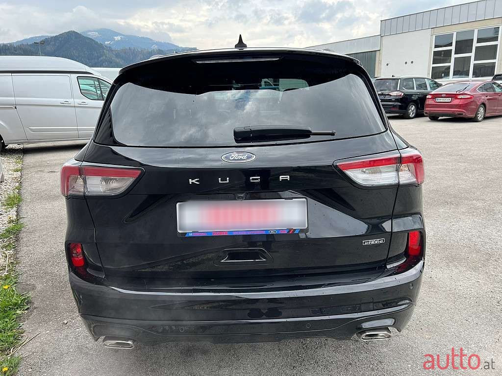 2022' Ford Kuga photo #3