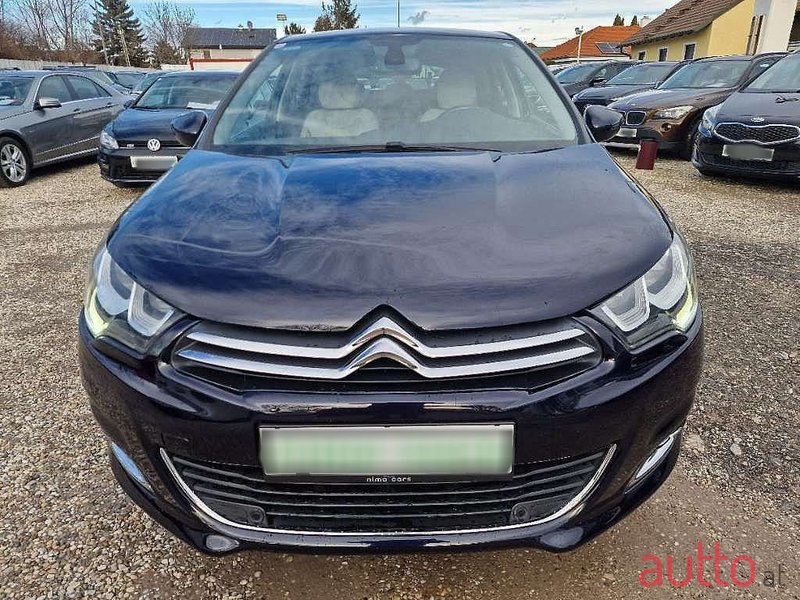 2016' Citroen C4 photo #4